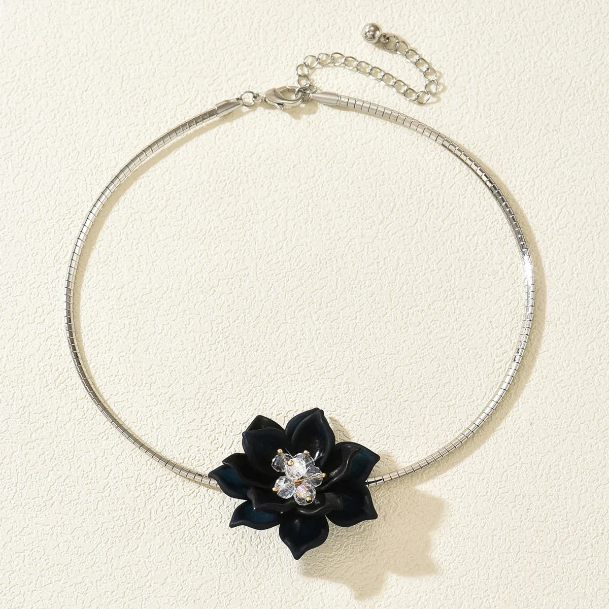 Elegant Alloy Flower Necklace for Special Occasions