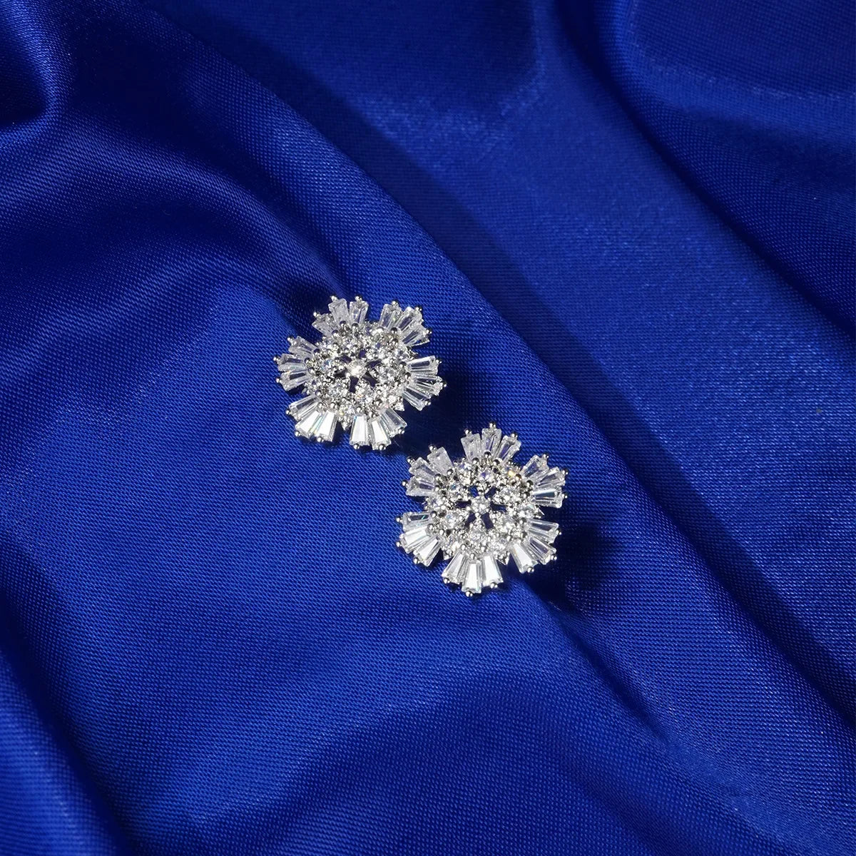Minimalist Zircon Snow Flower Jewelry Set