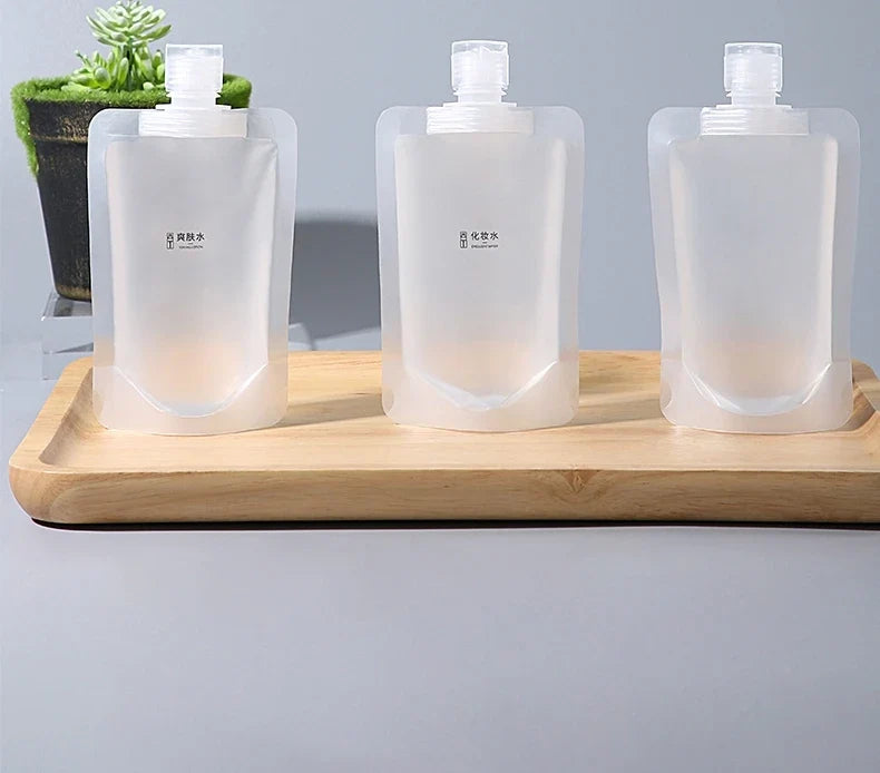 Small Travel Hand Liquid Detergent Foam Soap Dispenser Water