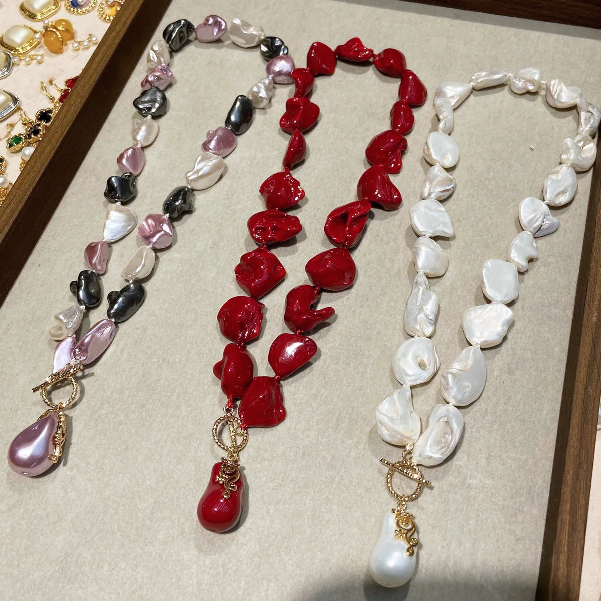 Handmade Vintage Pearl Necklace – High Quality, Unisex